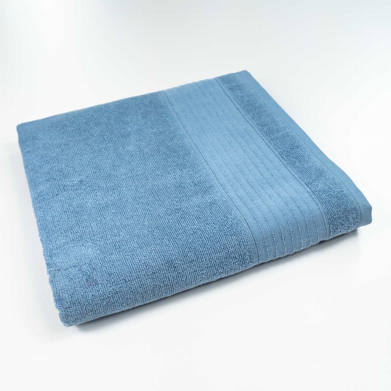 Рушник банний махровий GM Textile 70х140см Line 400г/м2 (Світло-синій)